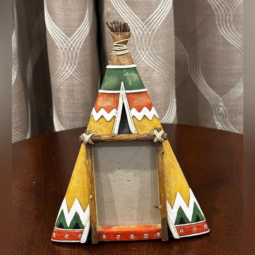 Sonoma Teepee ⛺️ Picture Frame (Photo Size: 2.5” X 3.5”)